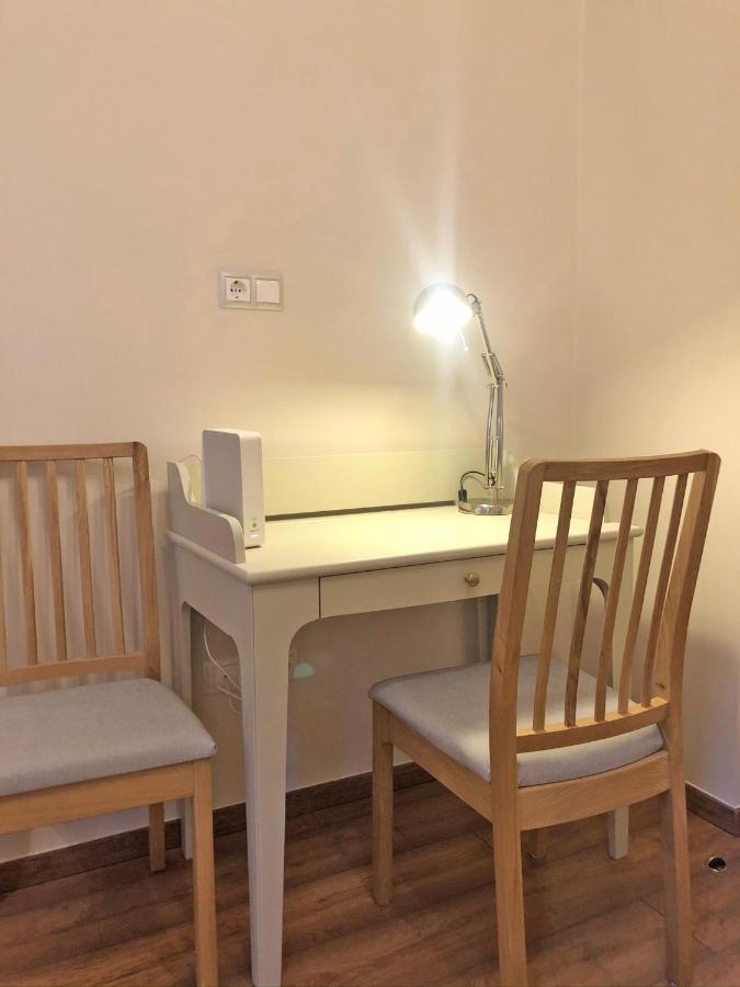 Modern Comfort In Historical Budapest Ngoại thất bức ảnh