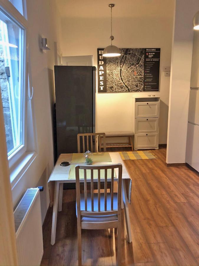 Modern Comfort In Historical Budapest Ngoại thất bức ảnh